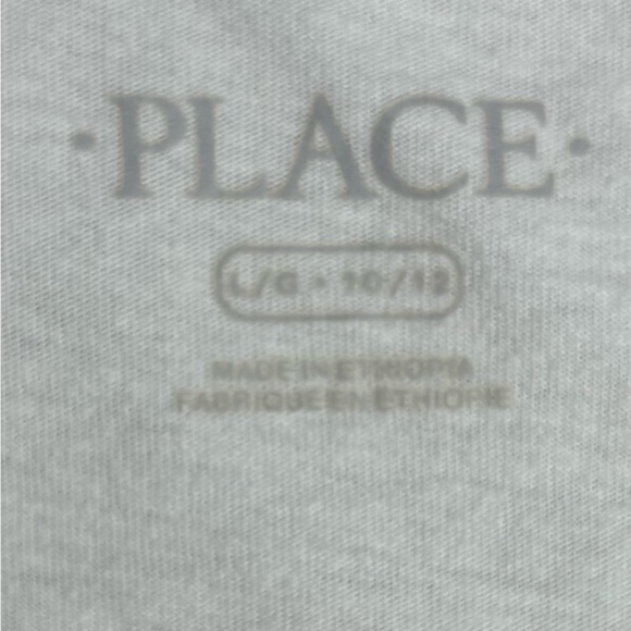 Place 2 white Graphic Tees - Picture 3 of 4